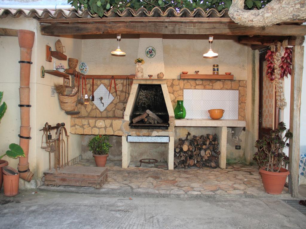 I Giardini Di Elencosta Acomodação com café da manhã Rilievo Exterior foto